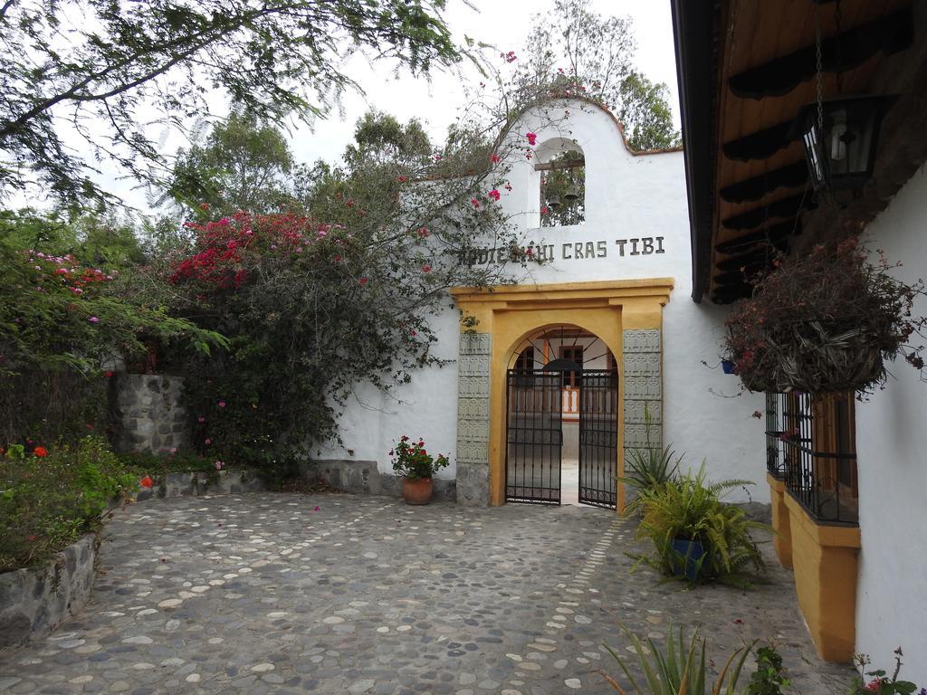 Hosteria Museart Pantavi Tumbabiro Exterior photo